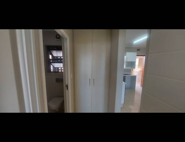 1 BEDROOM SECTIONAL TITLE FOR SALE IN UMHLANGA RIDGE